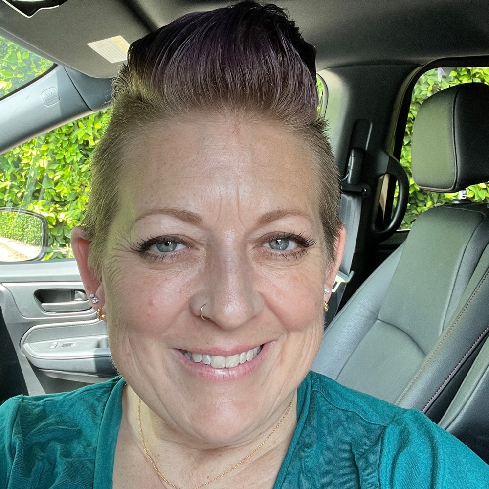Meet your Posher, Sara
